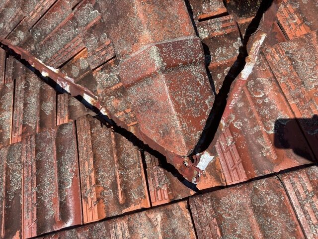 roof leaking